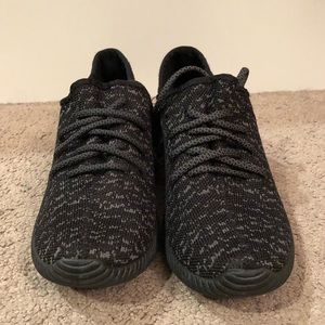 Casual Marled Sneaker